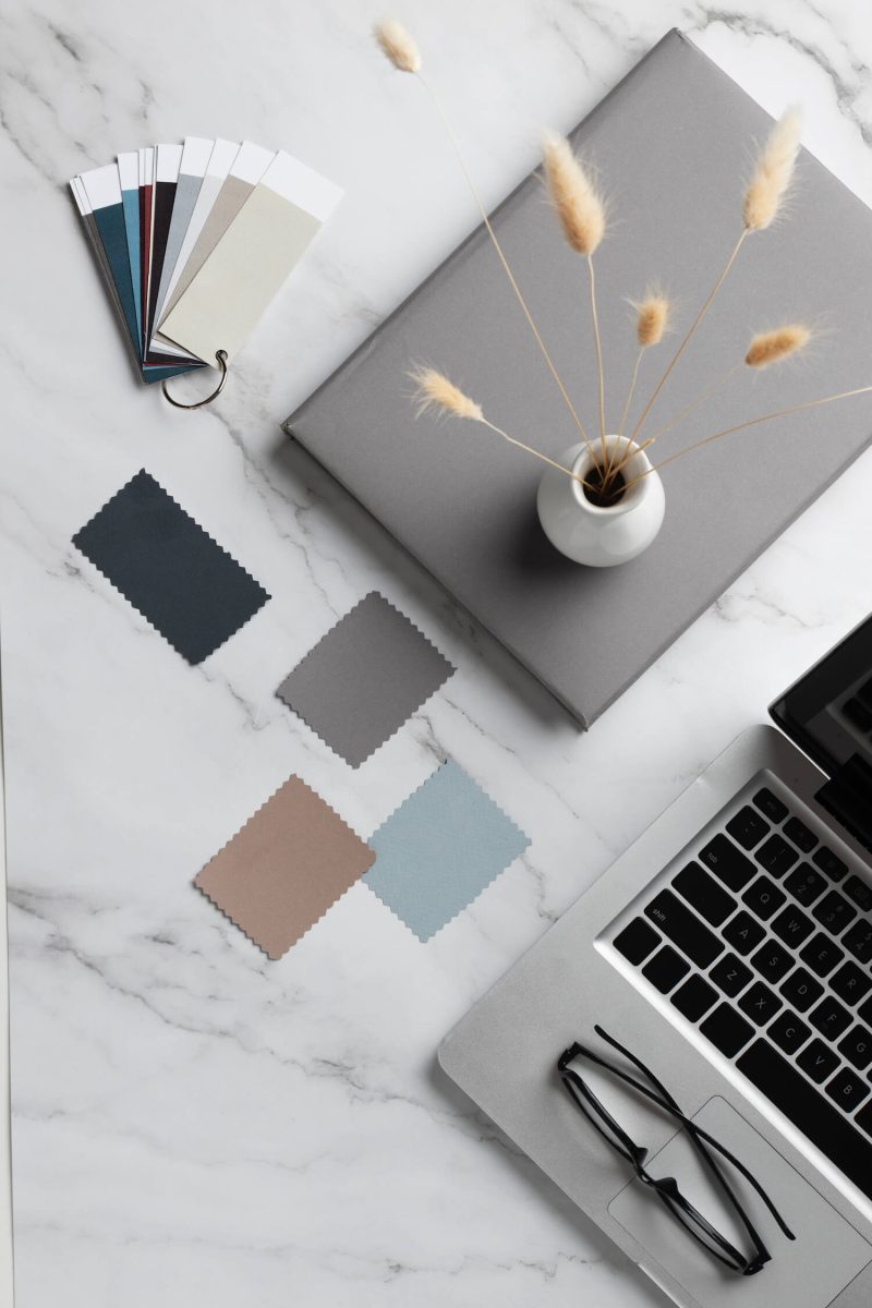 top-view-career-guidance-items-designers (1)